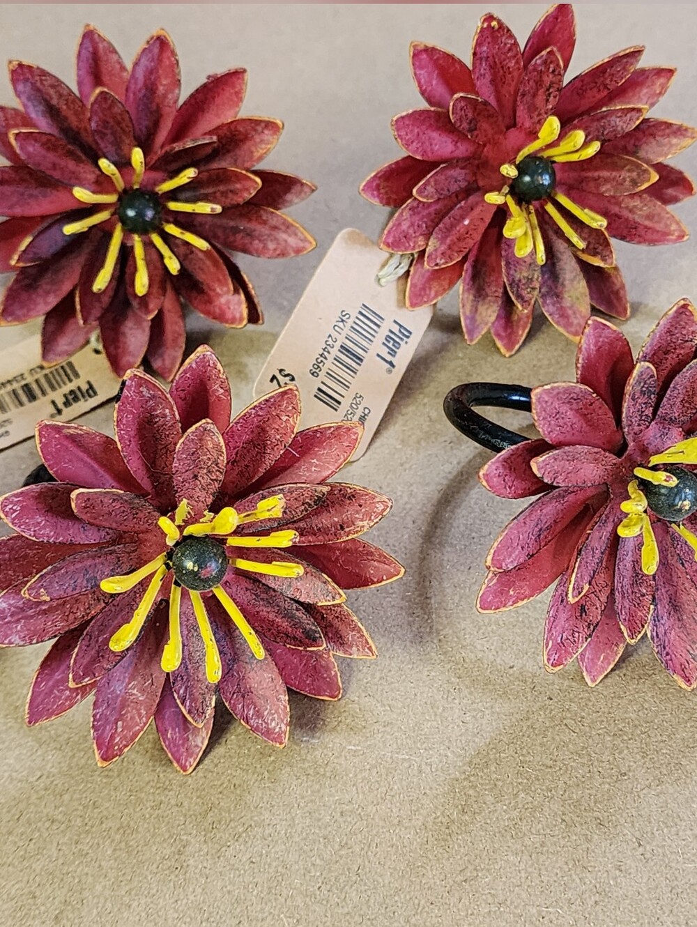 Pier One Flower Napkin Rings (8) Chrysanthemum Red Yellow Black4-nwt 4-used